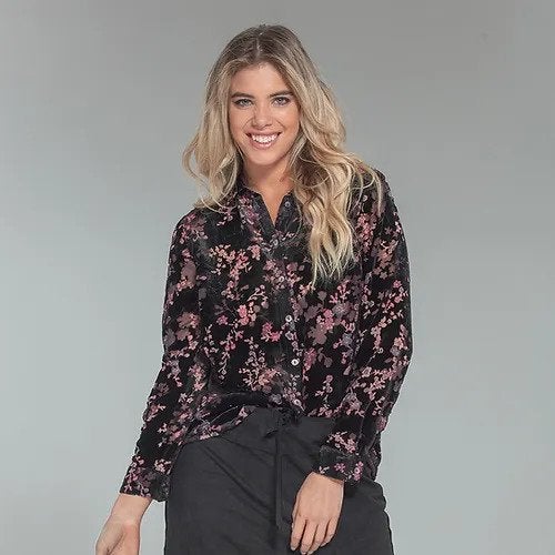 Tops | Kiki's Perkins Cove