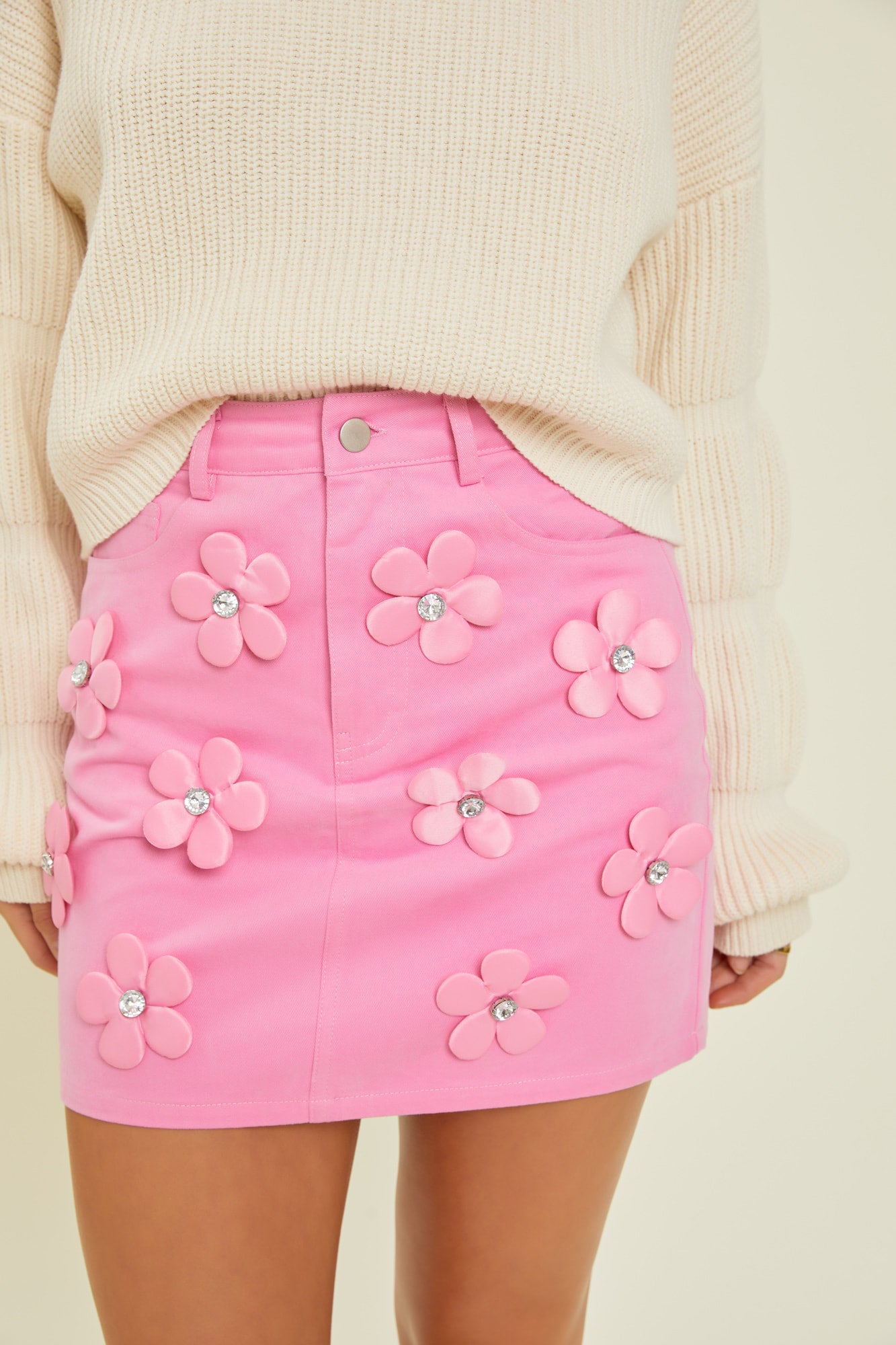 BAEVELY MINI SKIRT WITH FLORAL APPLIQUE DETAIL BK1218 | Kiki's Perkins Cove